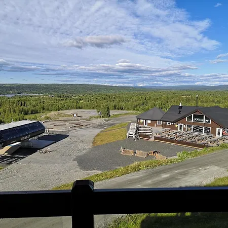 Koselig Med In Out Pa Golsfjellet